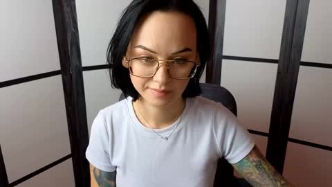 Snapshot of mirasky chatting on 02-10-25, 10:31 Mira online show from 02-10-25, 10:31