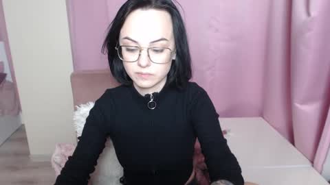 Snapshot of mirasky chatting on 02-15-25, 03:17 Mira online show from 02-15-25, 03:17