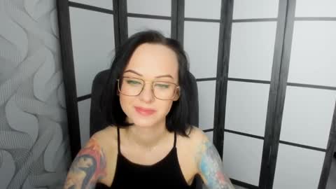 Snapshot of mirasky chatting on 03-08-25, 09:51 Mira online show from 03-08-25, 09:51