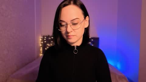 MiraSkyy online show from 01-11-26, 10:04