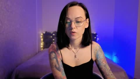 MiraSkyy online show from 04-03-26, 05:44