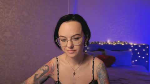 MiraSkyy online show from 07-18-26, 06:01