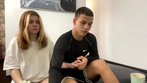 mirelcouple online show from 04-25-26, 11:57