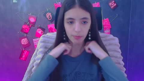Snapshot of miri_miss chatting on 05-09-26, 11:15 Miri online show from 05-09-26, 11:15