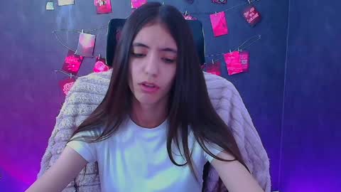 Snapshot of miri_miss chatting on 05-19-26, 11:16 Miri online show from 05-19-26, 11:16