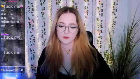 Snapshot of miriam_crazy chatting on 09-25-25, 08:01 miriam_crazy online show from 09-25-25, 08:01
