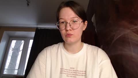 Mira online show from 01-19-25, 07:04