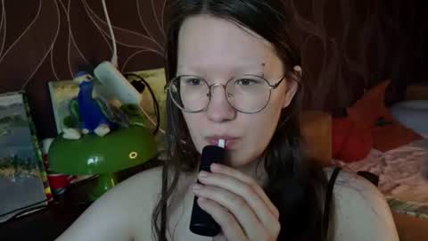 Snapshot of miriamor chatting on 07-25-26, 08:34 Mira online show from 07-25-26, 08:34