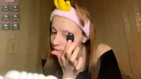 Snapshot of mirnapane chatting on 02-18-26, 07:10 Ria online show from 02-18-26, 07:10