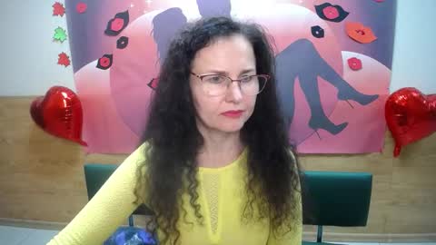 Snapshot of miroslava_happi chatting on 10-01-25, 06:41 Miroslava Happi online show from 10-01-25, 06:41
