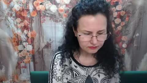 Snapshot of miroslava_happi chatting on 05-01-26, 05:56 Miroslava Happi online show from 05-01-26, 05:56