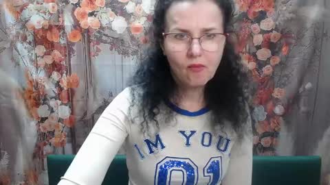 Snapshot of miroslava_happi chatting on 05-16-26, 06:21 Miroslava Happi online show from 05-16-26, 06:21