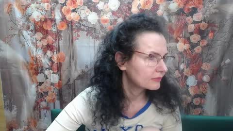 Snapshot of miroslava_happi chatting on 05-16-26, 10:36 Miroslava Happi online show from 05-16-26, 10:36