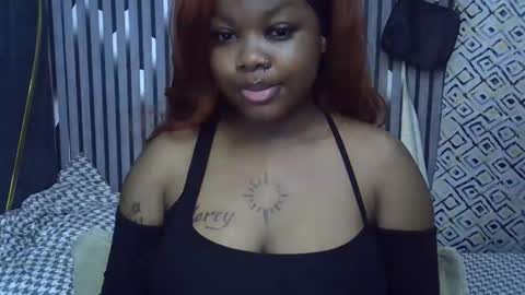 mirror_254 online show from 11-19-25, 05:18