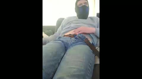 Snapshot of mirtoblack chatting on 10-30-25, 11:44 mirtoblack online show from 10-30-25, 11:44