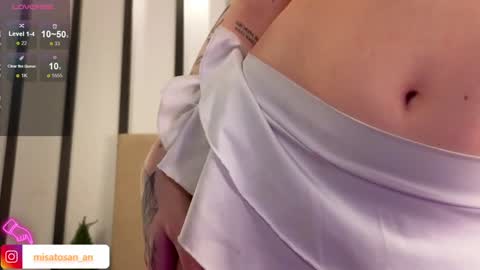 Snapshot of misatosan_ chatting on 02-04-25, 01:16 Annie dont forget to thumbs up me online show from 02-04-25, 01:16