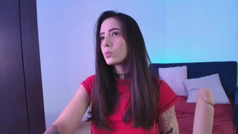 KRAVE  online show from 04-14-26, 07:53