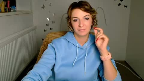 Mishelle online show from 07-08-26, 05:01