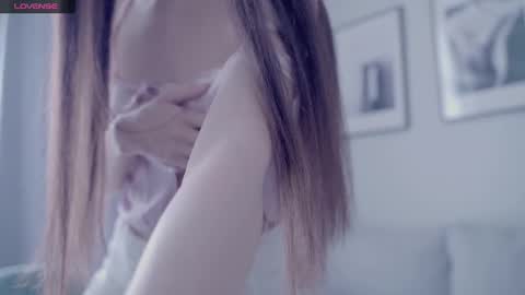 Snapshot of miso_misa chatting on 03-04-25, 02:10 Misa online show from 03-04-25, 02:10