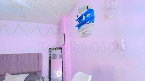 Snapshot of misofialeal chatting on 05-27-26, 06:27 misofialeal online show from 05-27-26, 06:27