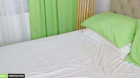 Snapshot of miss___alisa chatting on 04-30-26, 08:57 Alisa NONNUDE online show from 04-30-26, 08:57