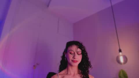 Snapshot of miss__charlotte_ chatting on 10-26-25, 05:35 Charlotte online show from 10-26-25, 05:35