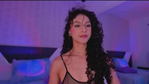 Snapshot of miss__charlotte_ chatting on 11-10-25, 01:37 Charlotte online show from 11-10-25, 01:37