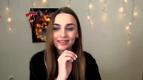 Snapshot of miss_angelina_ chatting on 12-20-25, 06:42 Angelina online show from 12-20-25, 06:42