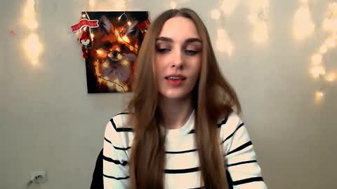 Snapshot of miss_angelina_ chatting on 12-22-25, 07:38 Angelina online show from 12-22-25, 07:38