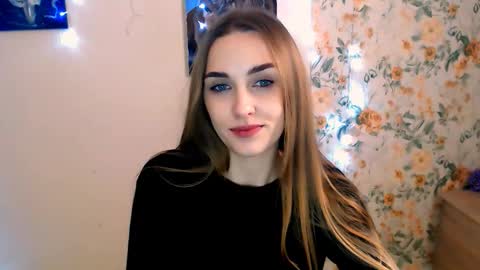 Snapshot of miss_angelina_ chatting on 01-08-26, 07:21 Angelina online show from 01-08-26, 07:21