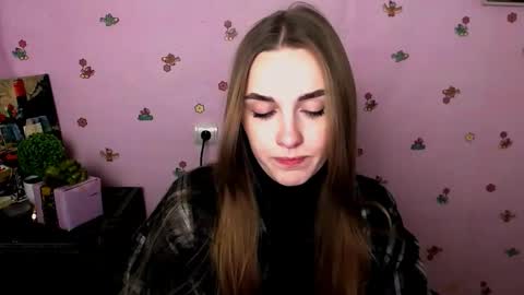 Snapshot of miss_angelina_ chatting on 01-11-26, 06:51 Angelina online show from 01-11-26, 06:51