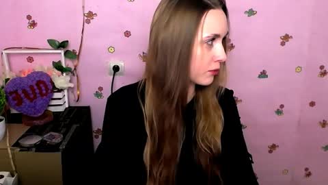 Snapshot of miss_angelina_ chatting on 02-13-26, 08:21 Angelina online show from 02-13-26, 08:21