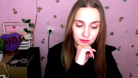 Snapshot of miss_angelina_ chatting on 02-18-26, 07:37 Angelina online show from 02-18-26, 07:37