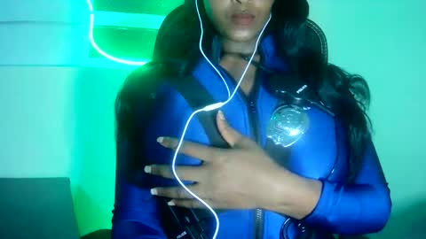 Snapshot of miss_blorps chatting on 04-16-26, 04:52 spicey online show from 04-16-26, 04:52