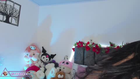 Snapshot of miss_brunette_ chatting on 01-06-25, 02:26 lucy 3 online show from 01-06-25, 02:26