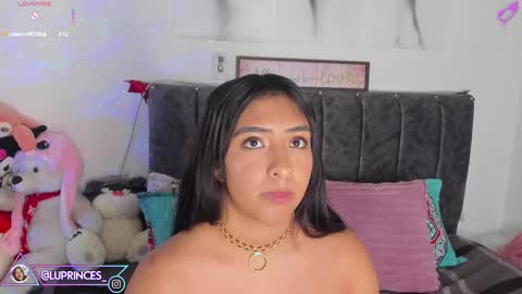 Snapshot of miss_brunette_ chatting on 03-07-25, 05:51 lucy 3 online show from 03-07-25, 05:51