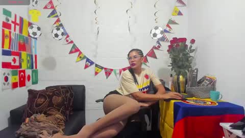 Snapshot of miss_clarepocahose chatting on 07-04-26, 01:01 Clare PocaHose online show from 07-04-26, 01:01