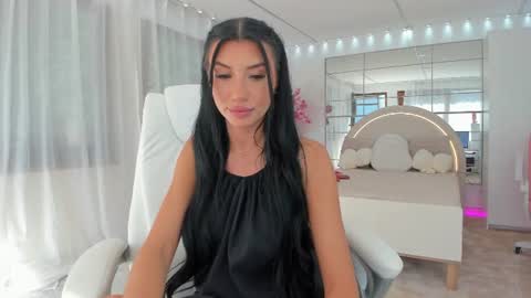 Snapshot of miss_diamond__ chatting on 06-10-26, 06:45 miss_diamond__ online show from 06-10-26, 06:45