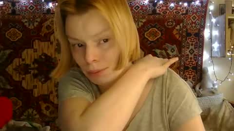 Elis online show from 06-03-26, 02:33