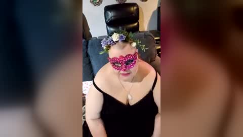 Snapshot of miss_ella_rose chatting on 06-15-26, 10:56 miss_ella_rose online show from 06-15-26, 10:56