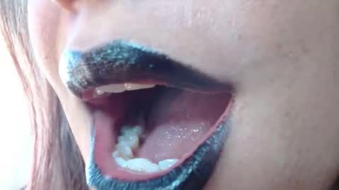 Miss Evoleth online show from 12-13-25, 07:53