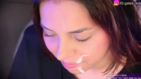 Snapshot of miss_galaxxia chatting on 03-11-25, 11:04 Elisabeth IG galax xxia online show from 03-11-25, 11:04