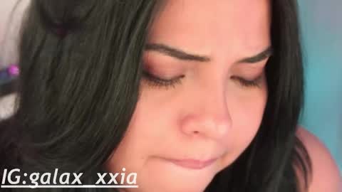 Snapshot of miss_galaxxia chatting on 10-30-25, 08:53 Elisabeth IG galax xxia online show from 10-30-25, 08:53