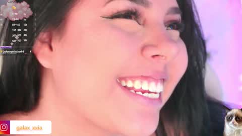 Snapshot of miss_galaxxia chatting on 12-18-25, 03:12 Elisabeth IG galax xxia online show from 12-18-25, 03:12