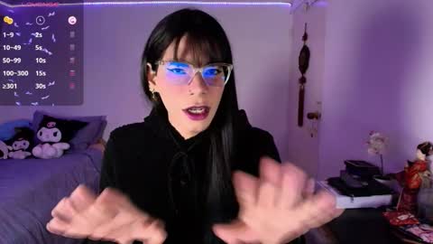 Snapshot of miss_hikikomori chatting on 11-21-25, 04:11 Asami online show from 11-21-25, 04:11