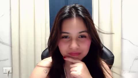 miss_innocent18 online show from 04-12-26, 06:02