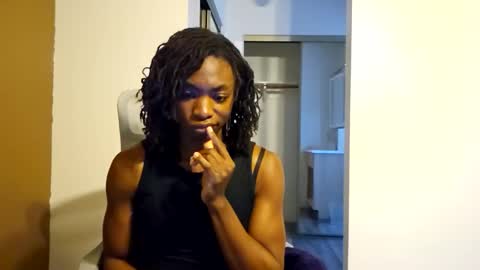 Miss Ivory online show from 02-24-26, 01:03