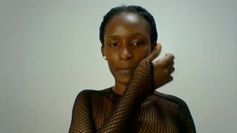 Snapshot of miss_kiki7 chatting on 10-04-25, 05:49 kiki online show from 10-04-25, 05:49