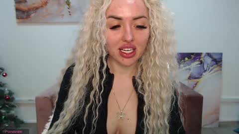Snapshot of miss_kiten chatting on 02-02-25, 07:57 miss_kiten online show from 02-02-25, 07:57