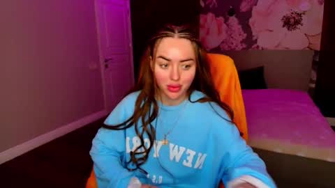 Snapshot of miss_kiten chatting on 04-18-26, 02:48 miss_kiten online show from 04-18-26, 02:48